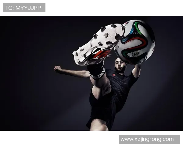 足球明星欢庆新年头像展现独特风采与节日气氛的完美结合