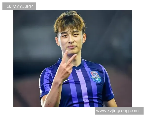 高颧骨足球明星的魅力与成就背后故事揭秘